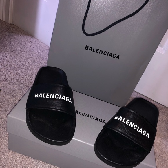 Balenciaga slides - Picture 1 of 4